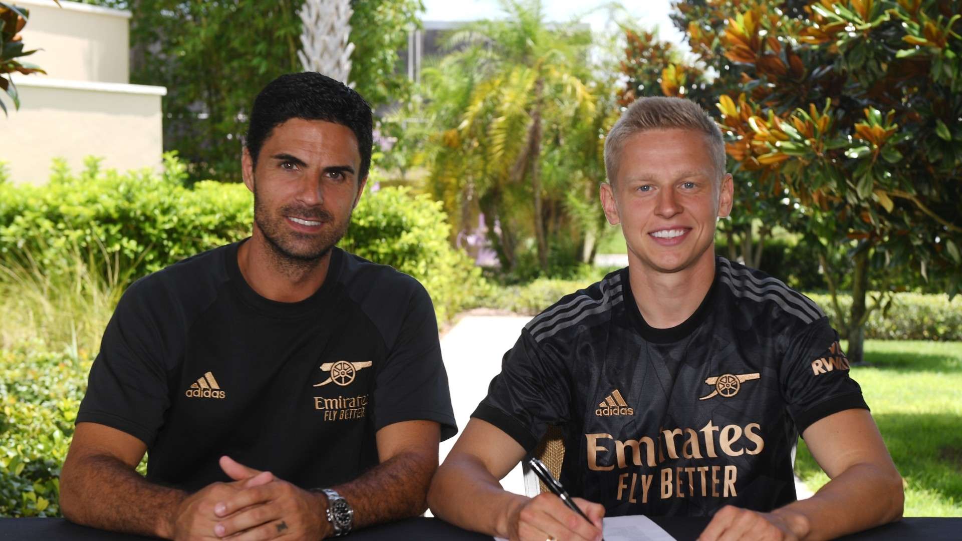 同时保持稳 同时保持稳